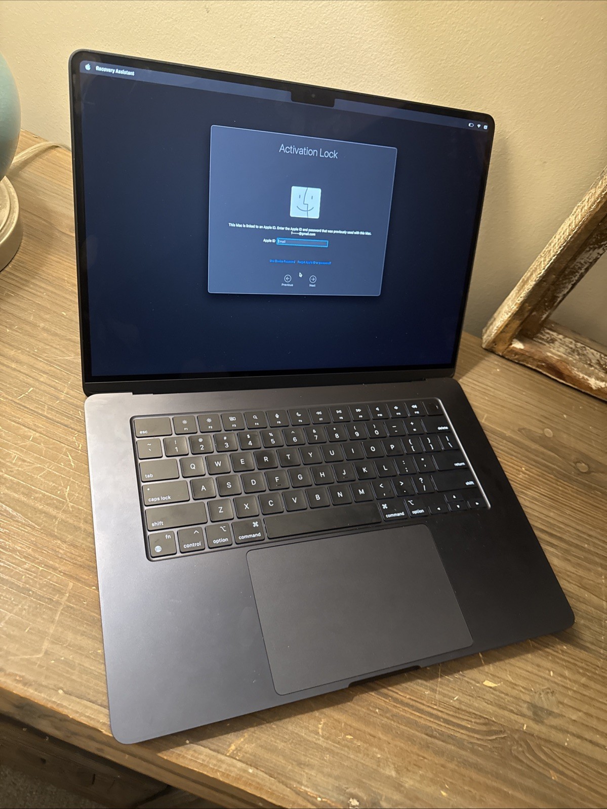 Apple MacBook Air 15″ M2 10C GPU 3.5GHz 8GB RAM 256GB SSD A2941 READ (ACTV LOCK)