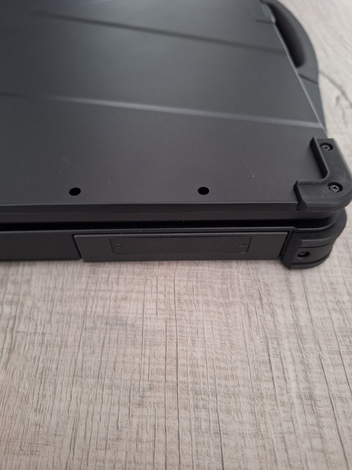 Munbyn Rugged Laptop IRX15