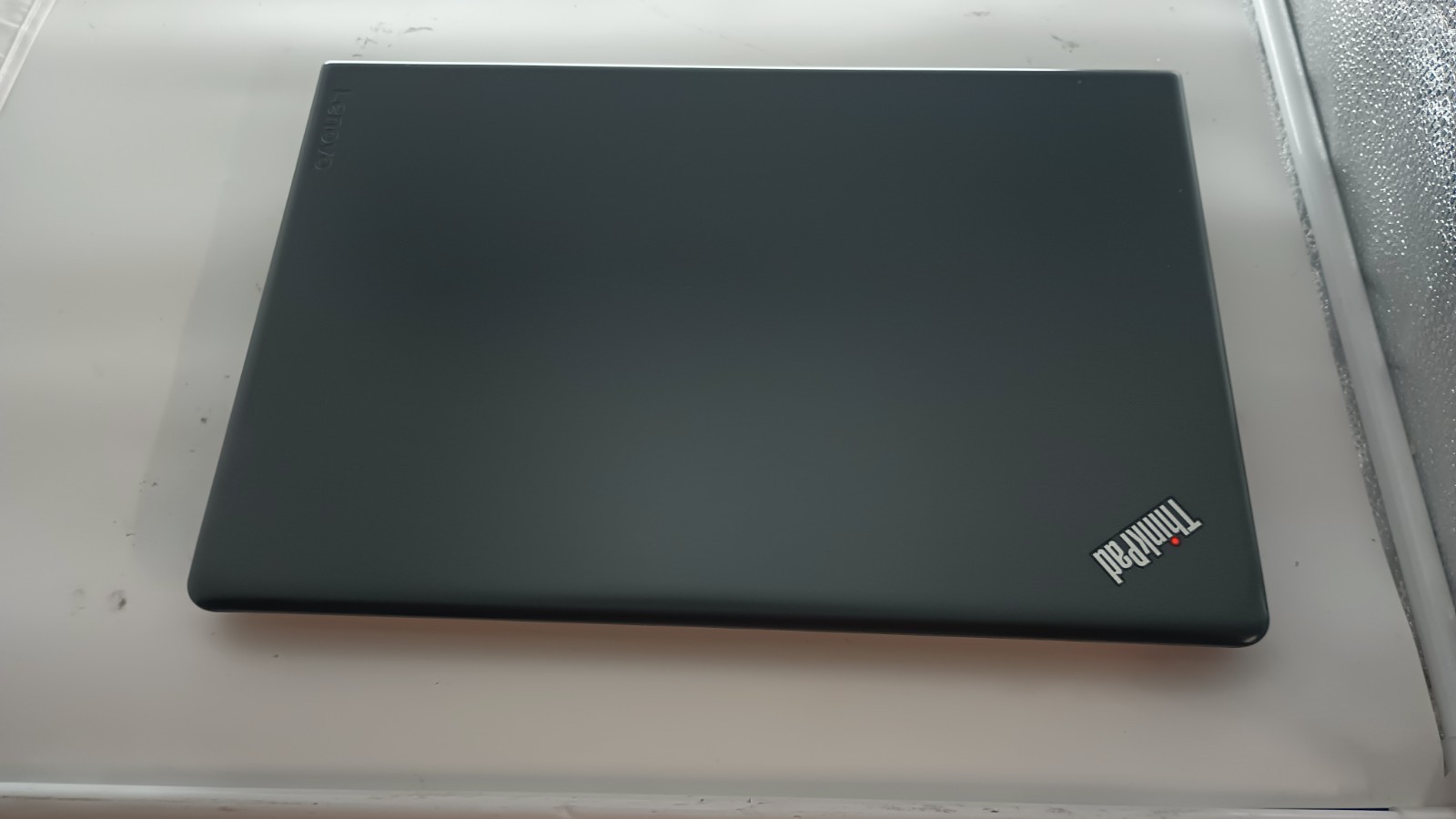 7302 ThinkPad E570 w/charger.i3-7100.Optical.8GB.500GB HDD.15.6″ .W11 Pro.Nice!!