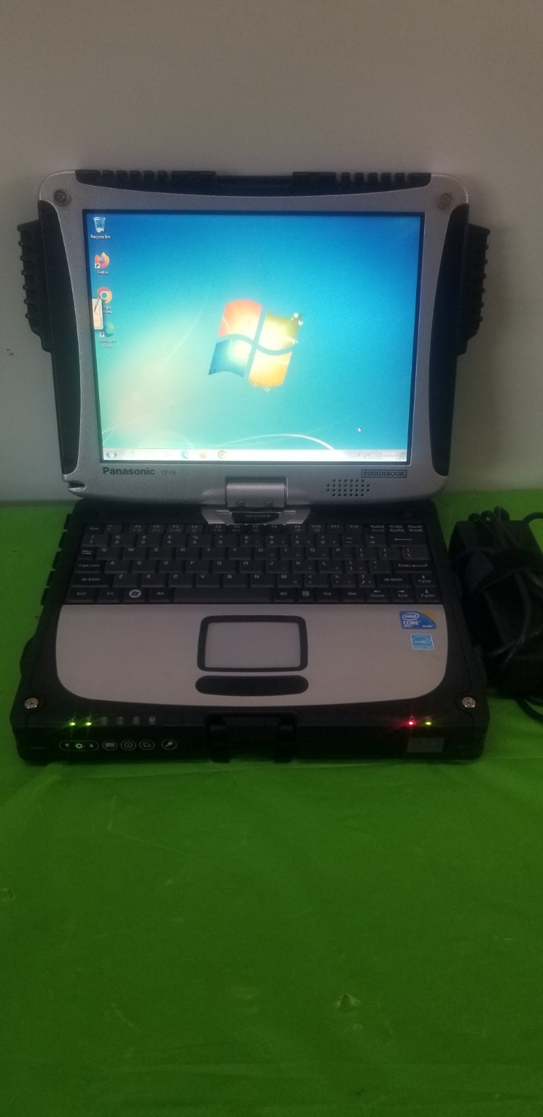 Panasonic CF-19 Core i5 U540 1.20GHz 8GB RAM,256 SSD,WIN 7 PRO