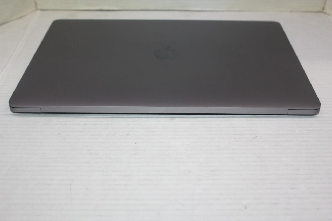 2019 Apple A2141 MacBook Pro 16″ Space Gray As Is For Parts