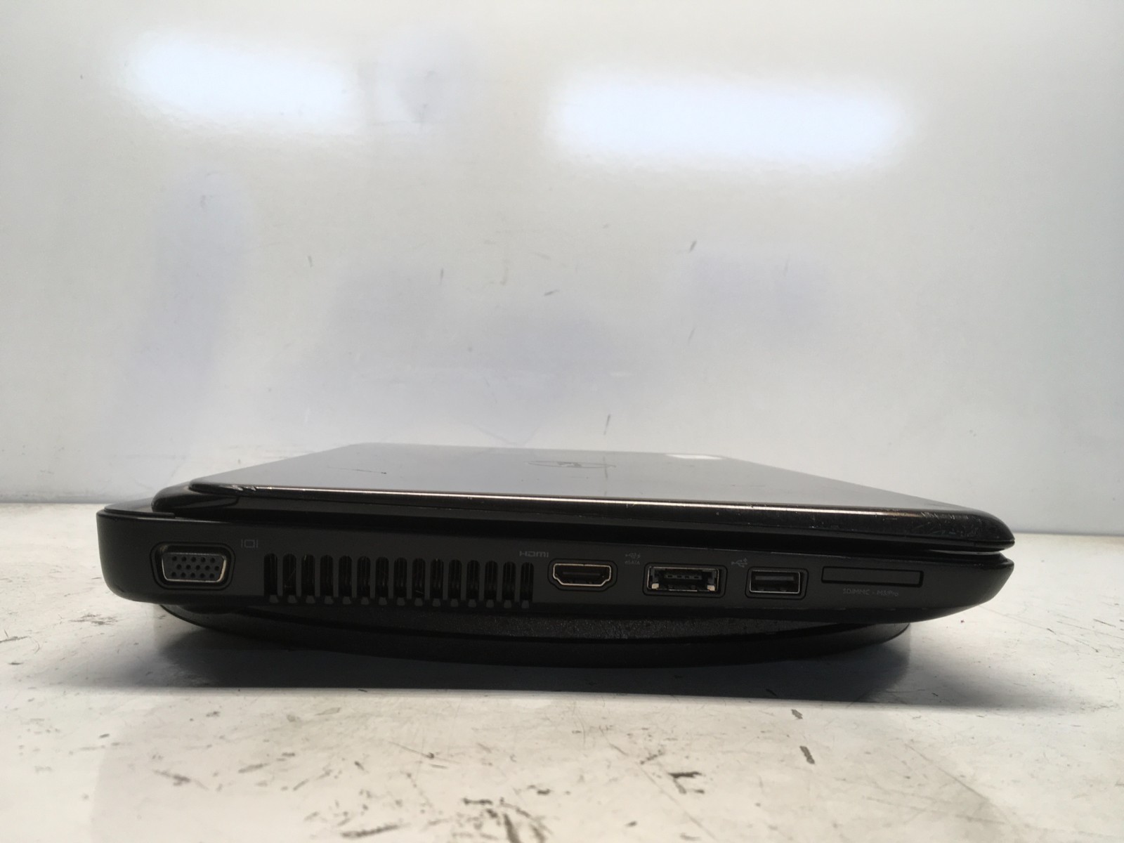 Dell Inspiron N4110 Intel i3-2330M 2.2GHz 4 GB NO HDD