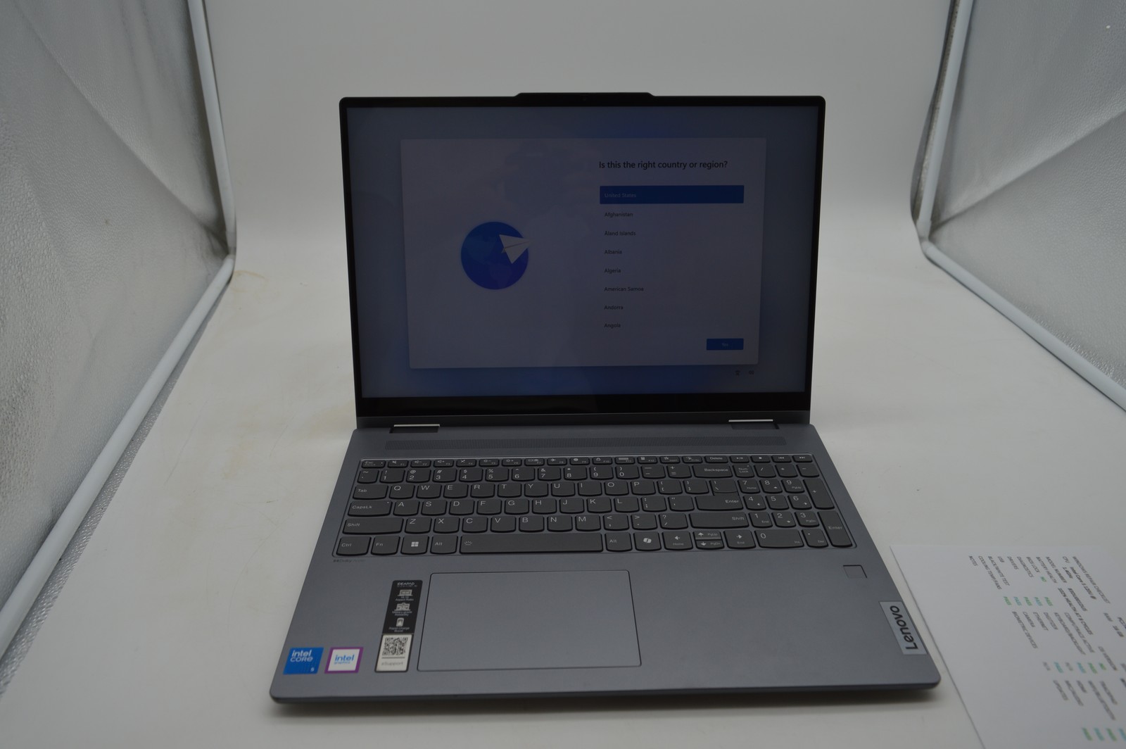 Lenovo IdeaPad 5 16″ Touch Intel Core 5 120U 1.4GHz 16GB 512GB SSD PC1744662