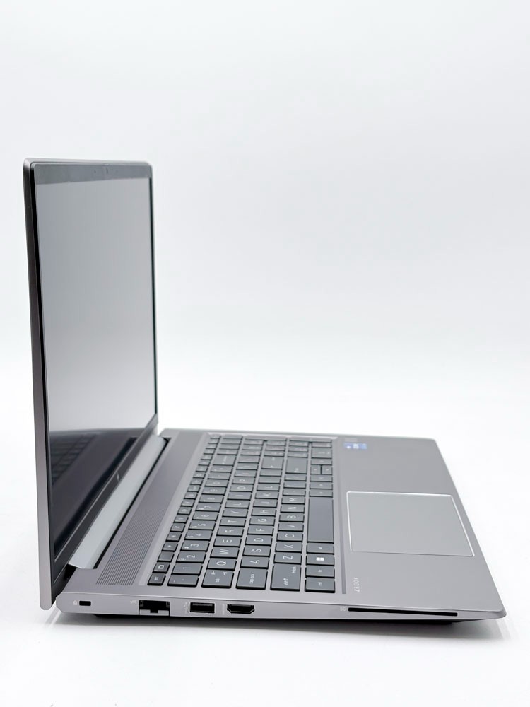 HP ZBook Power G8 i7-11850H 32GB 512GB NVIDIA T1200 No Webcam