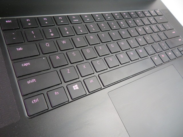 RAZER BLADE 15 ADVANCED i7-11800H 2.3GHz 32GB 1TB NVMe RTX 3080 BACKLIT WIN 11
