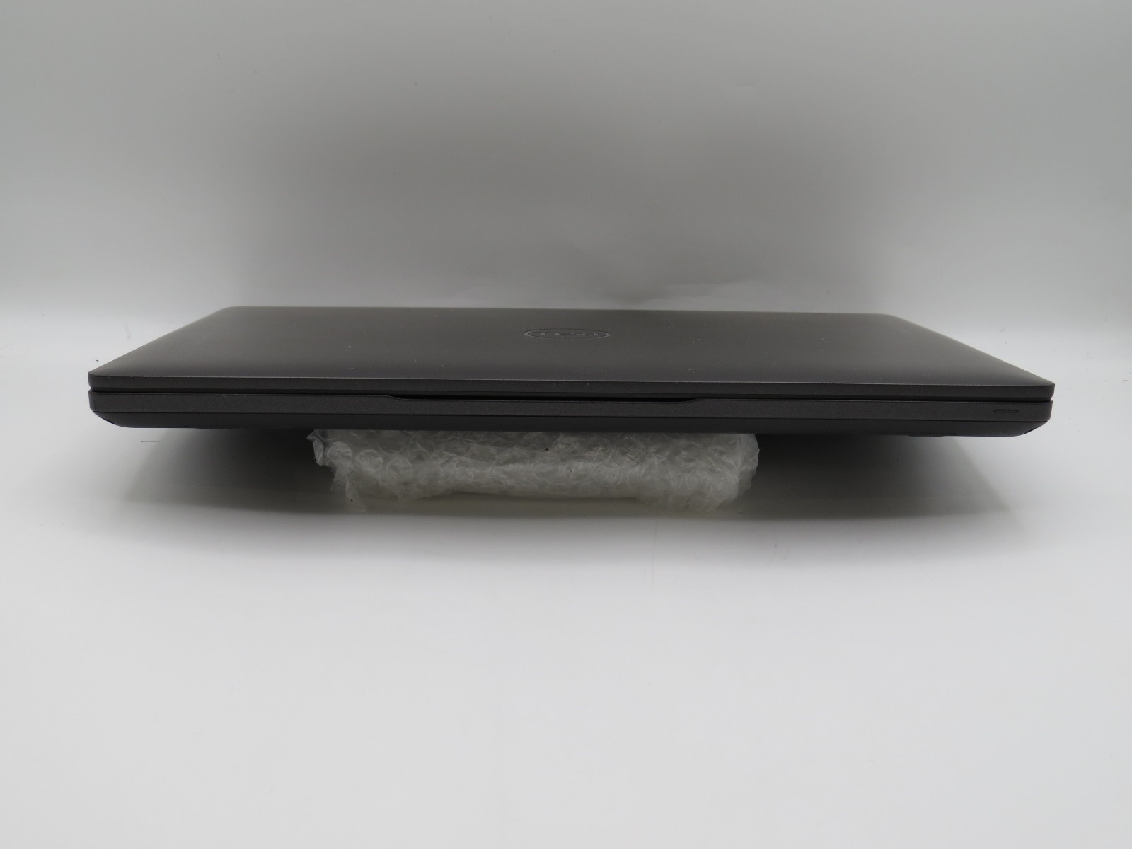 Dell Latitude 5400 | i7-8665U @ 2.1GHz | 16GB DDR4 | 512GB m2 | Win 11