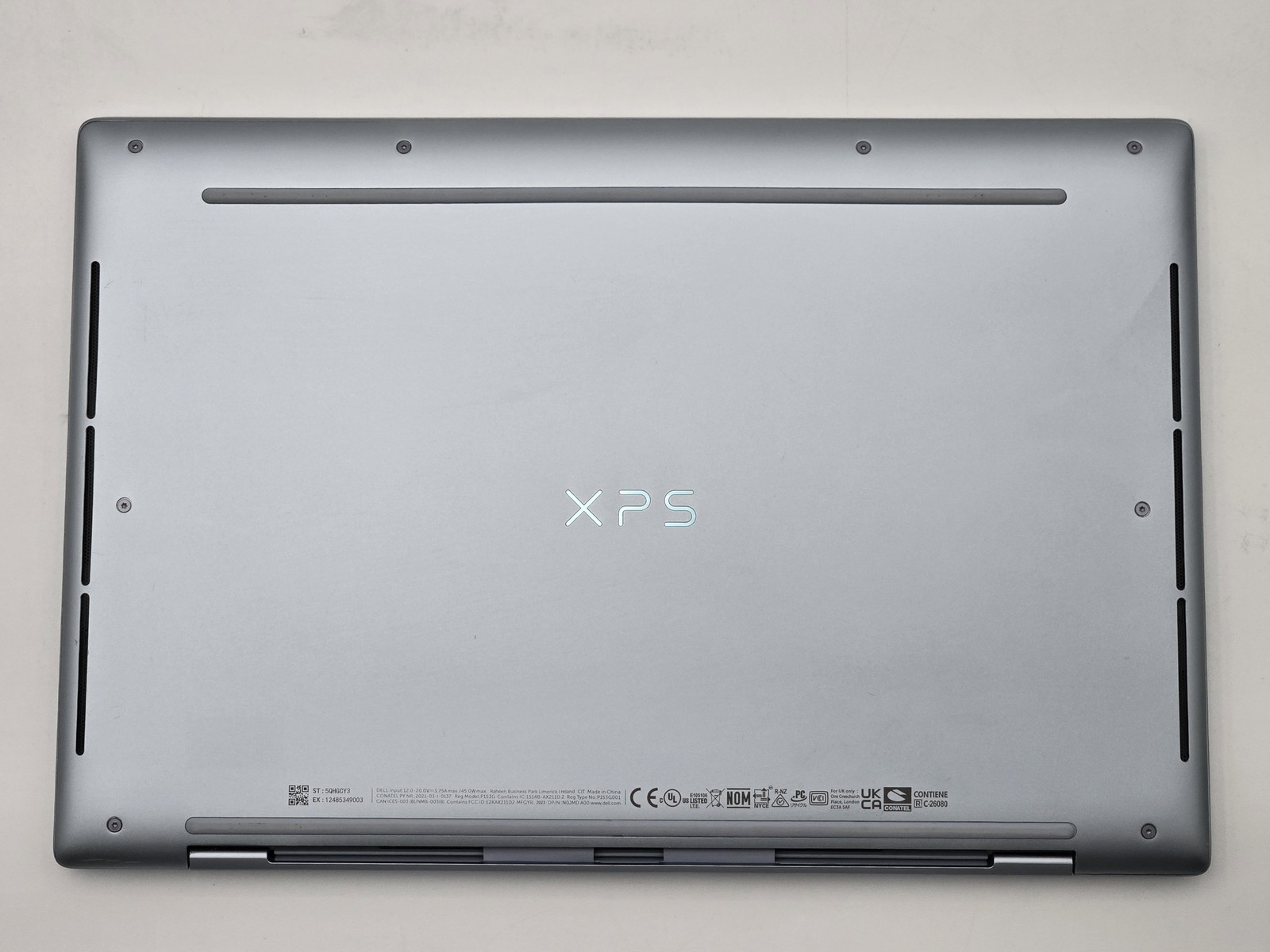 Dell XPS 9315 13″ FHD+ I7-1250U 512GB SSD 16GB W11 Webcam Backlit FP Reader