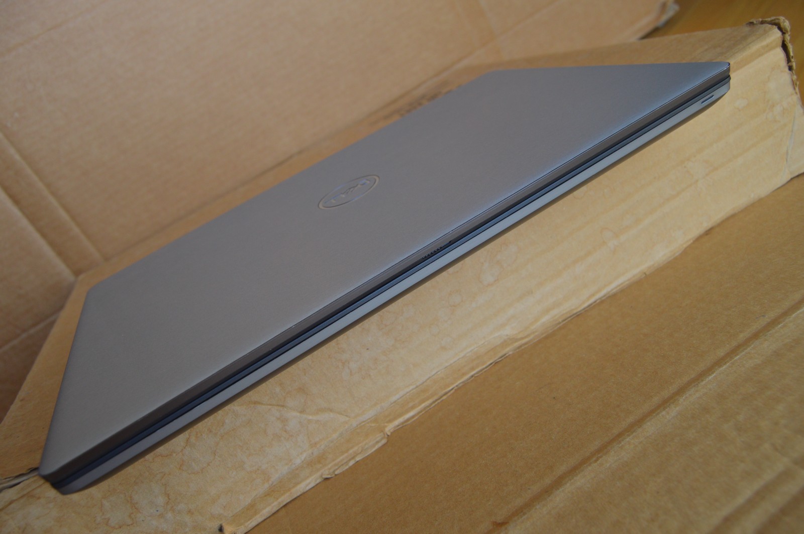 DELL PRECISION 7560 15.6″ FHD i9-11950H 128GB RAM 512GB SSD RTX A2000