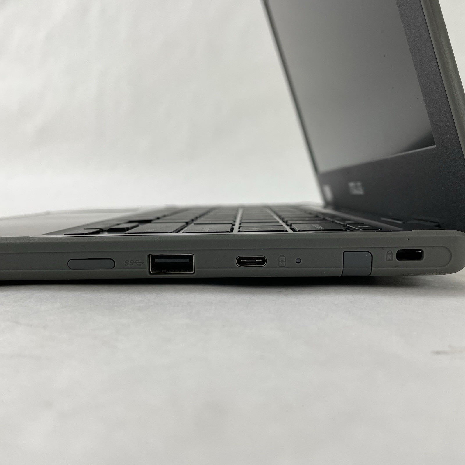 Asus Notebook CR1100CK 11.6″ Non-Touch Celeron N5100 1.10 GHz 4 GB RAM 16 GB