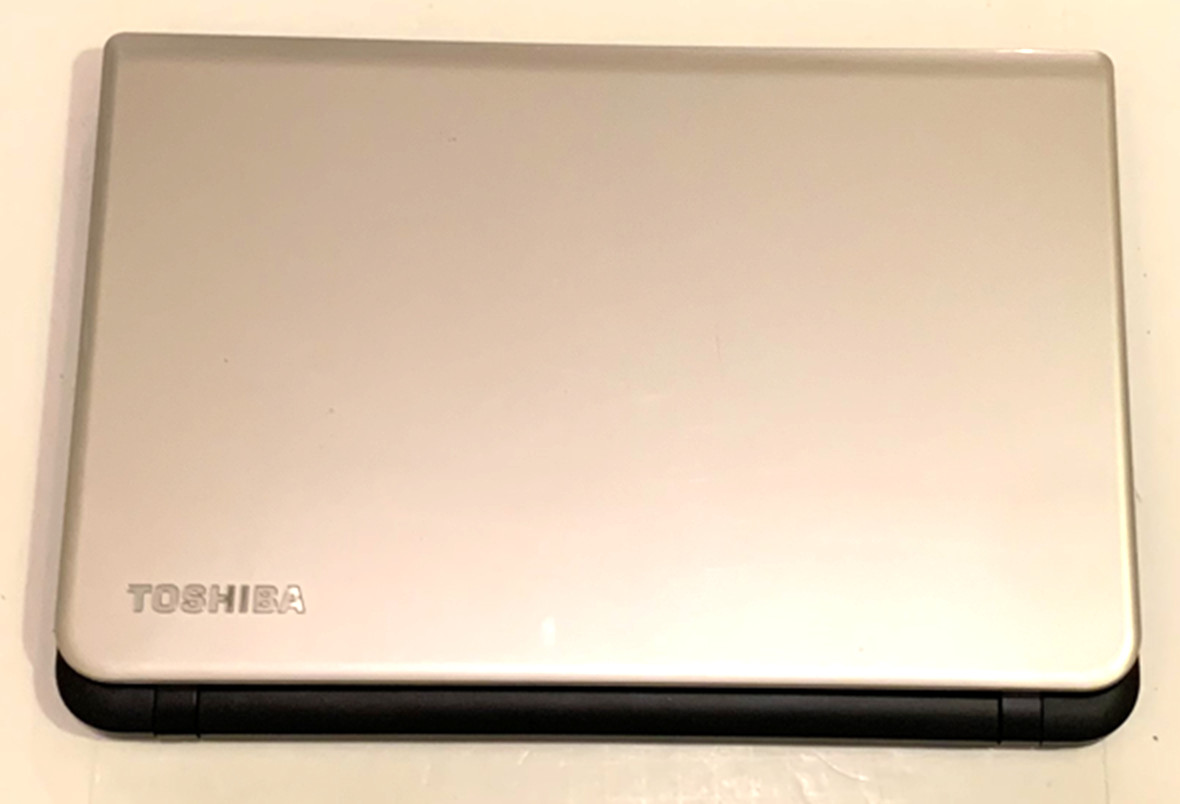 Toshiba Satellite L55-B 15.6″ WIN 11 ACTIVATED i5-4210U 1.7/2.7GHz 8GB RAM 750GB