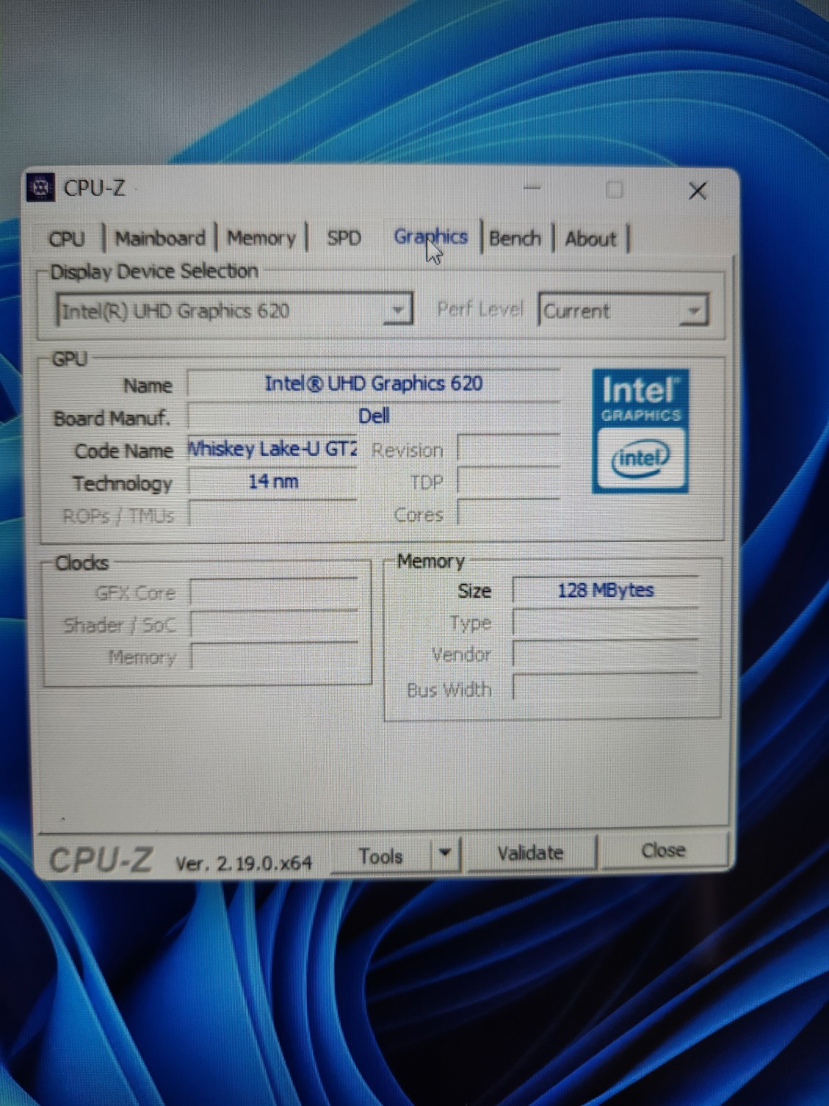 Dell Inspiron 5582 Intel i3 Gen 8 1TB SSD 16 GB Intel Optane 4 GB RAM (2 Slots)