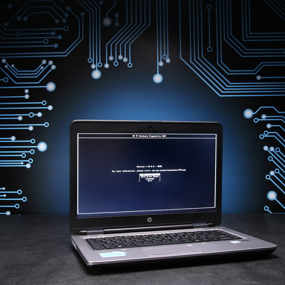HP ProBook 640 G3 // i5-7200U, 8GB RAM, 256GB SSD