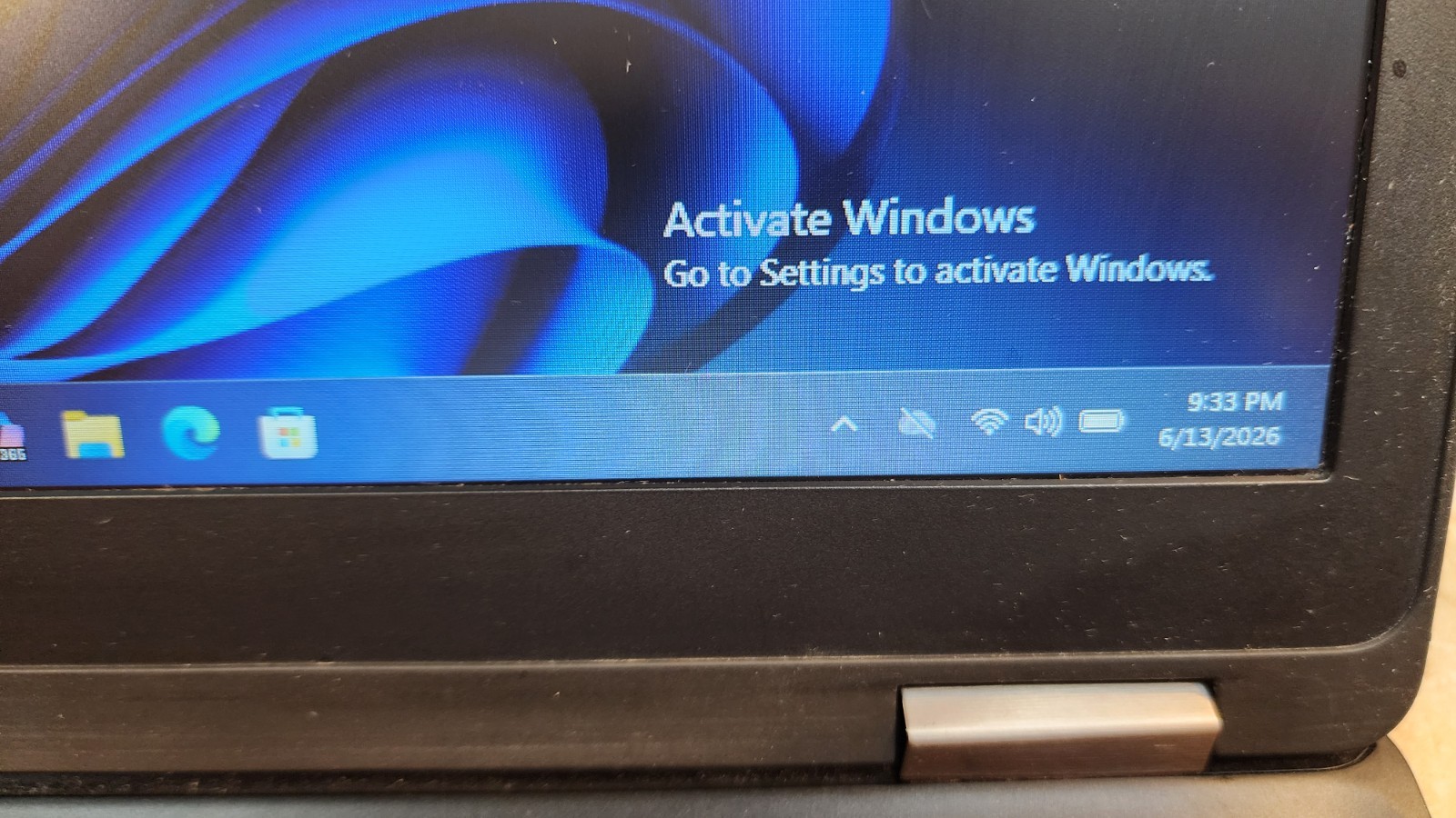 DELL LATITUDE E5570 15.6″ QUAD-CORE I5-6440HQ 256GB SSD 16GB RAM HDMI WIN11
