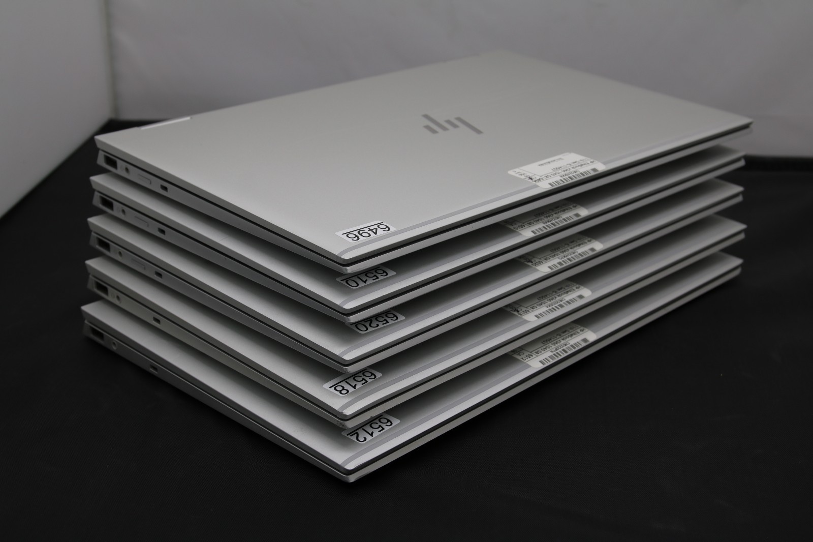 HP EliteBook x360 1040 G8 – i5-1145G7 – 16GB, 256GB, Windows 11 – Lot of 5 +ADP