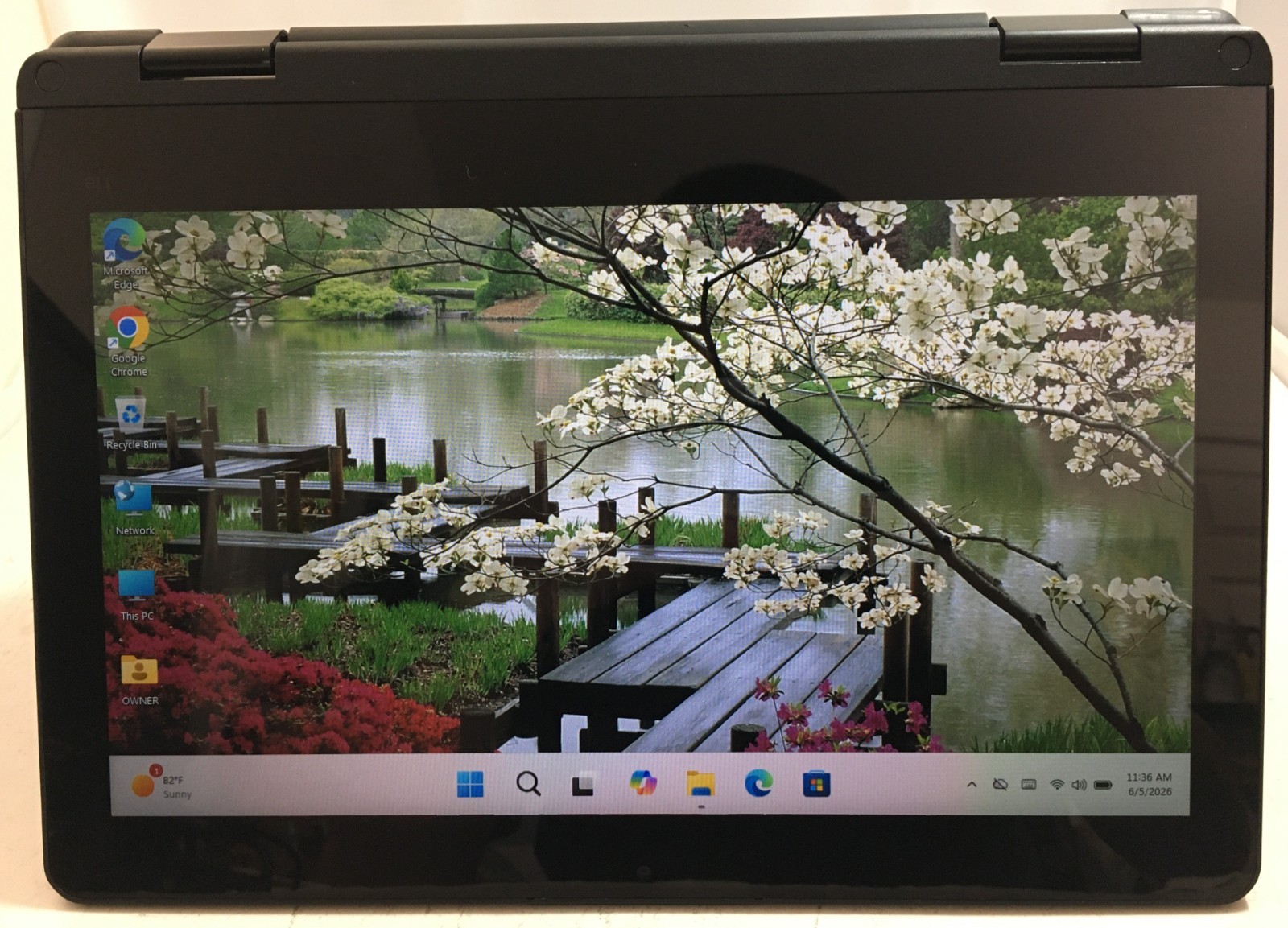 Lenovo ThinkPad 11e Yoga Gen 6 Touchscreen M3-8100Y 1.1GHz 8GB 256 GB SSD Win11