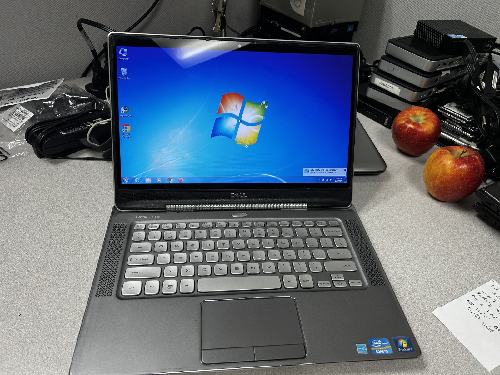 Dell XPS 14Z 14″ Intel Core i5-2430M 2.4ghz 8GB 120Gb SSD DVD WiFI BT win 7