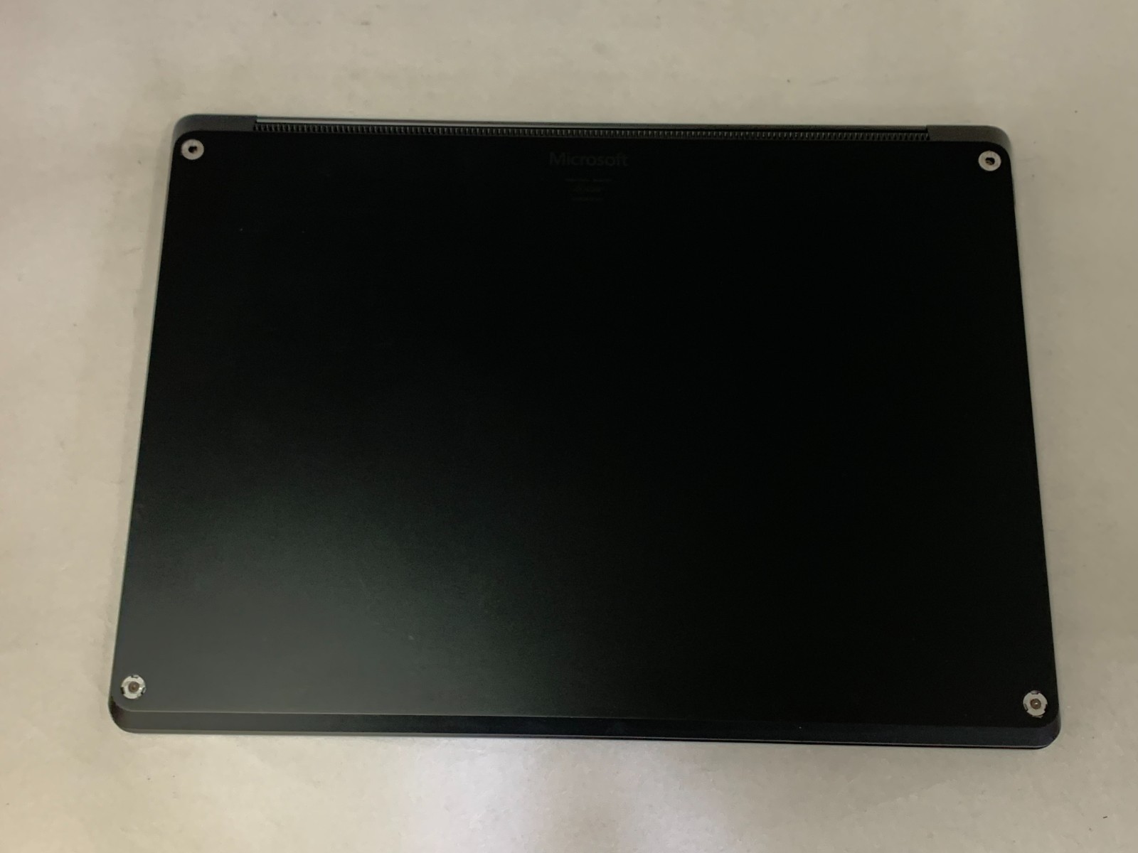 Microsoft Surface Laptop 4 i5-1145G7 2.6GHz 16GB 256GB NVMe W11P Mod. 1951