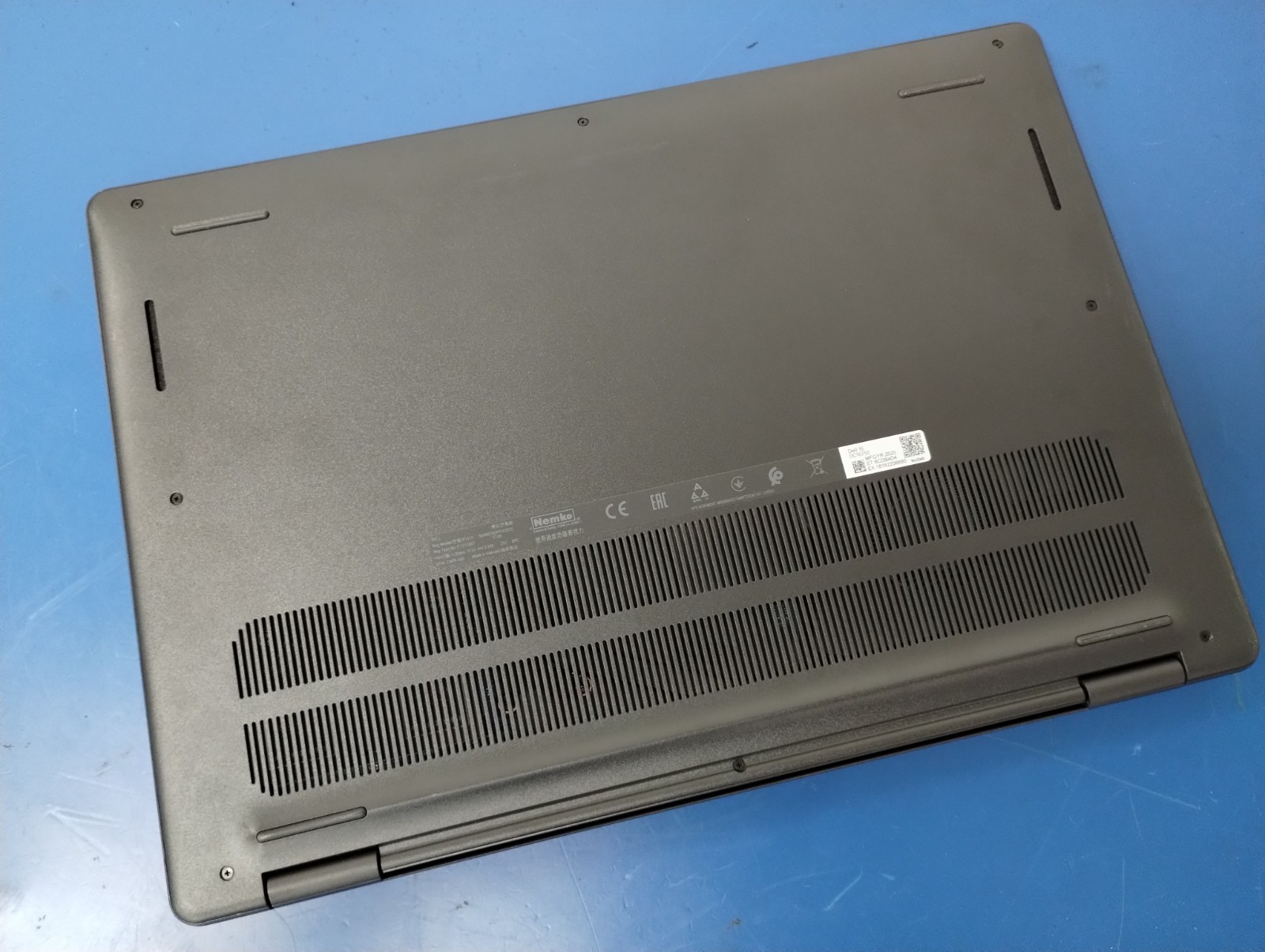 DELL 16 DC16250 MRYT3, Intel Core 7-150U, 1.80 GHz, 16 GB RAM, 1 TB NVMe