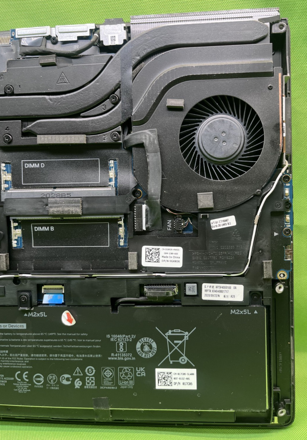 Dell Precision 7750 Intel Core i7-10750H 2.60Ghz/16GB RAM /500GB SSD/Bad Battery
