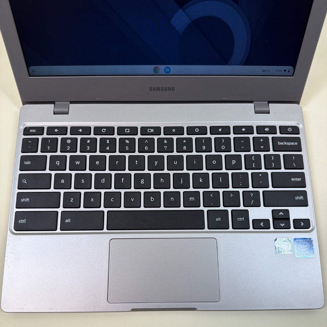 Samsung Galaxy Chromebook 4 XE310XBA 11.6″ Celeron N4020 1.1GHz 4GB RAM 32GB