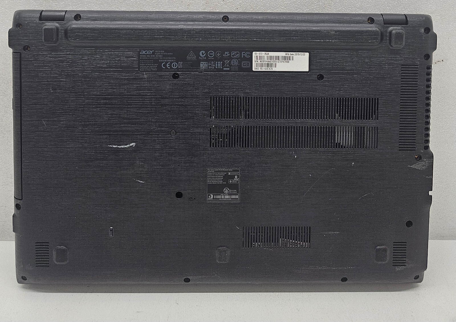 Acer Aspire E5-573-35JA 15.6″ Laptop Intel Core i3-5005U 4GB RAM NO HD/OS (FL)