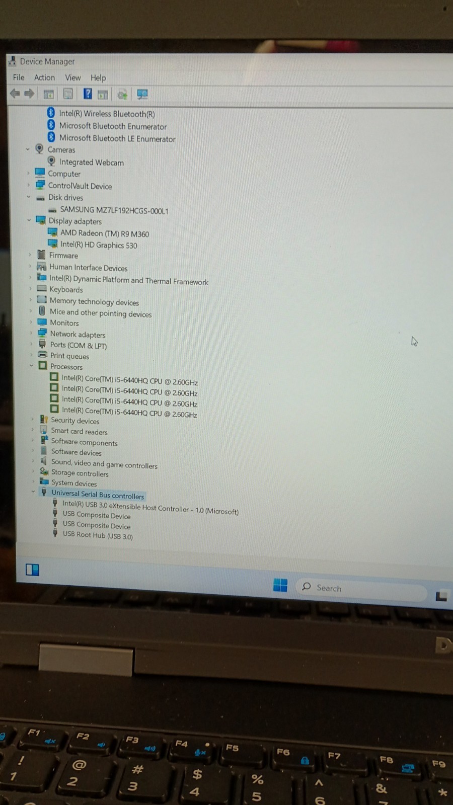 Precision3510 Gamer w/chargerRadeon R9.i5-6440HQ(4cores)8GB.192GB SSD.15.6″Touch
