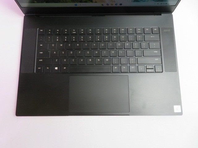 RAZER BLADE 15 ADVANCED RZ09-03005E43 i7-10875H 32GB 1TB NVMe RTX 2080 W11PRO