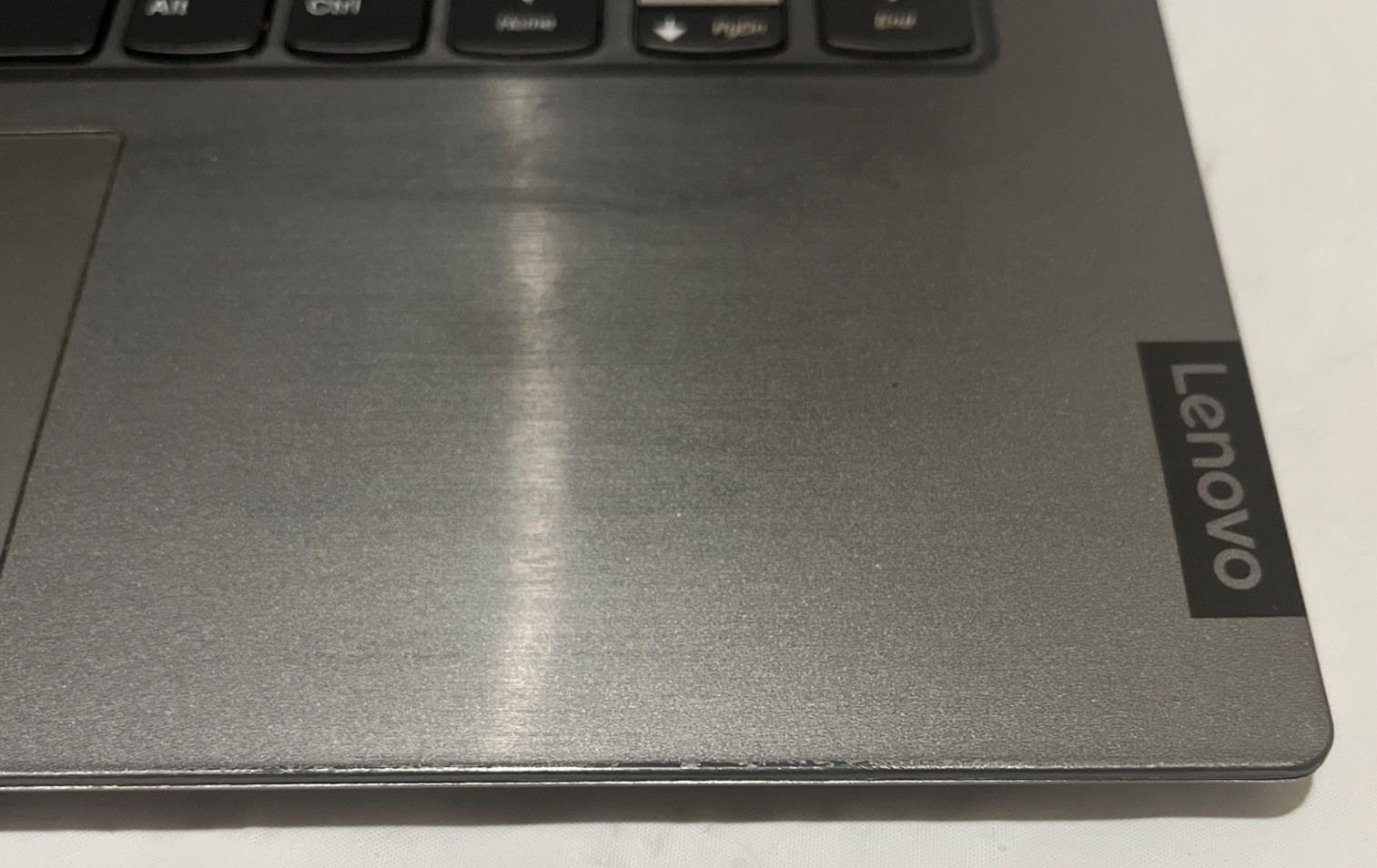 Lenovo ThinkBook 14-IIL 14″ i5-1035G1@1.0GHz, 16GB RAM, 512GB M2, W11P *READ*