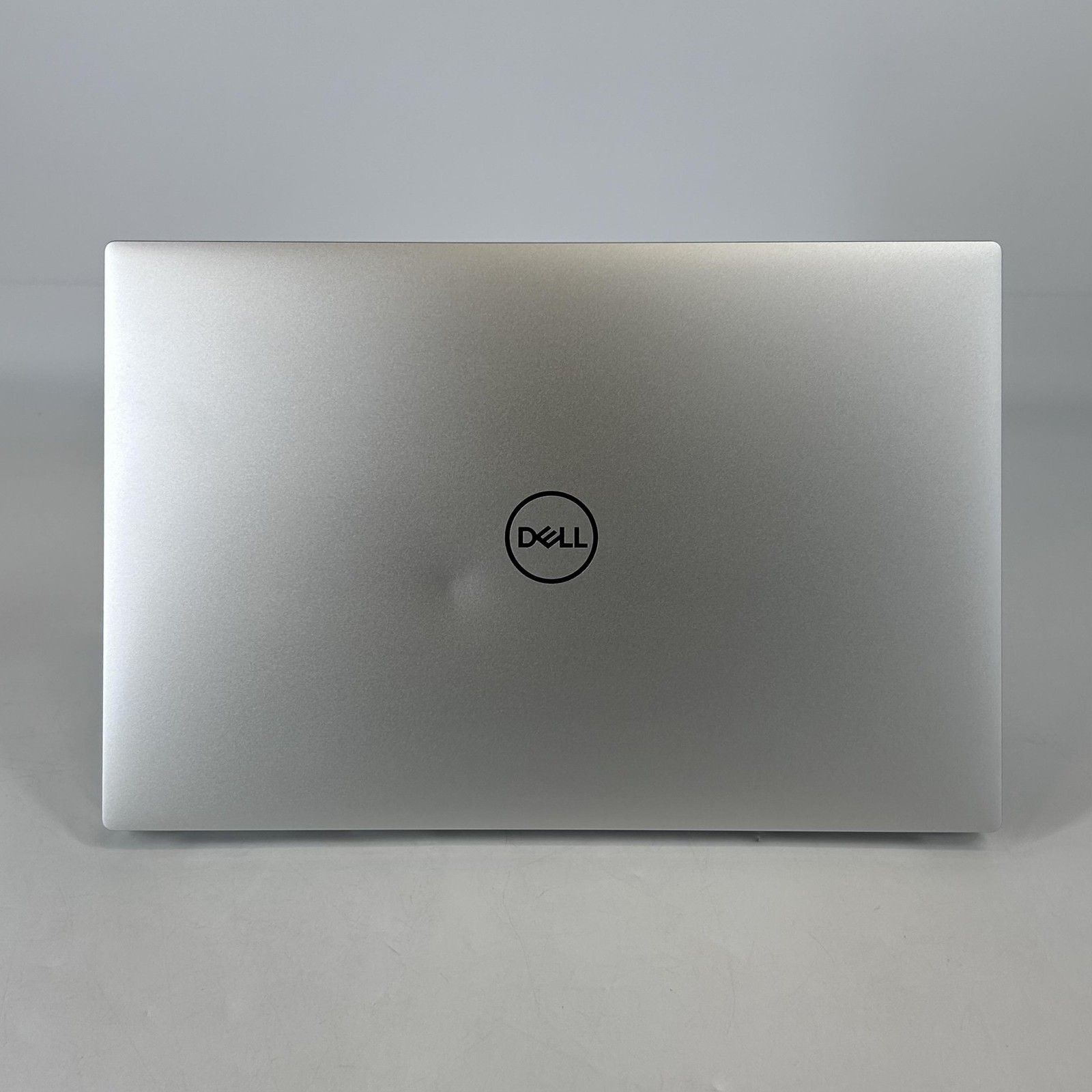 Dell XPS 15 9530 Silver FHD+ 2.6 GHz i9-13900H 64GB 1TB SSD NVIDIA RTX 4060 Good
