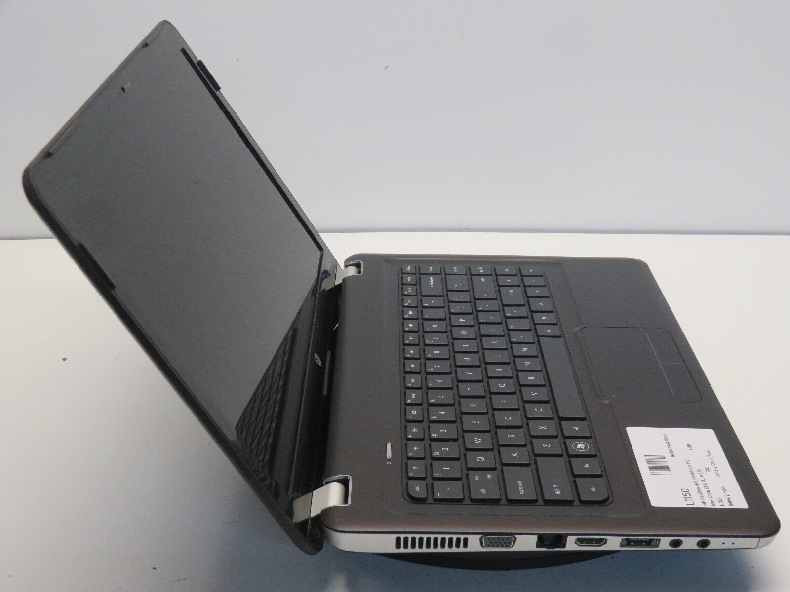 HP Pavilion dv5t-2100 Intel Core i3 CPU M370 2.40GHz 4GB NO HDD No Batt