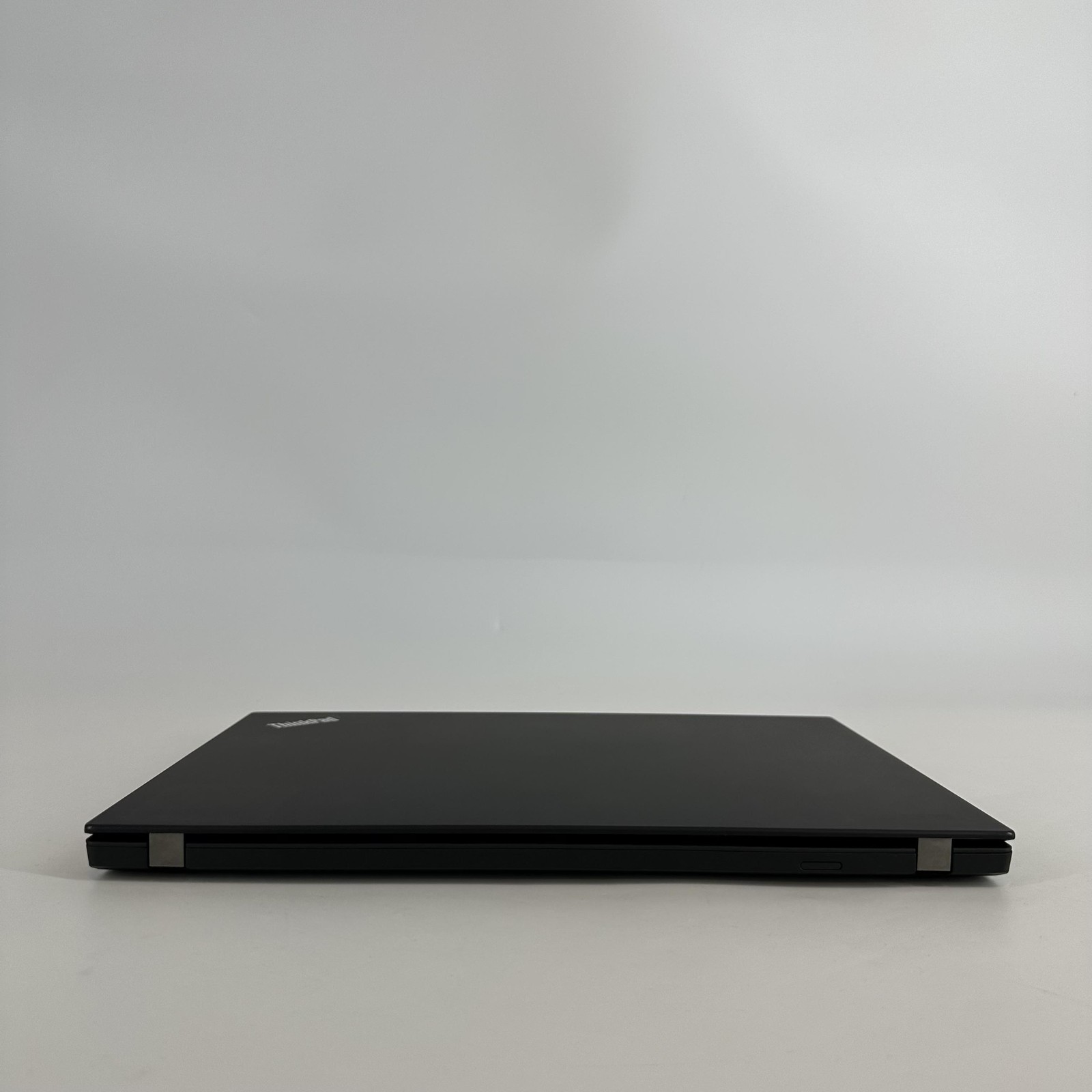 Lenovo ThinkPad T14 Gen 2 Black FHD i5-1135G7 2.40GHz 16GB 512GB Wi-Fi Issue