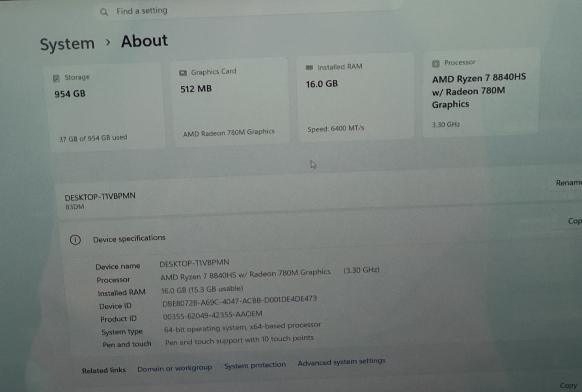 Lenovo Yoga 7 2-In-1 Laptop 16AHP9- AMD Ryzen 7 8840HS- 3.3Ghz- 16GB RAM 1TB SSD