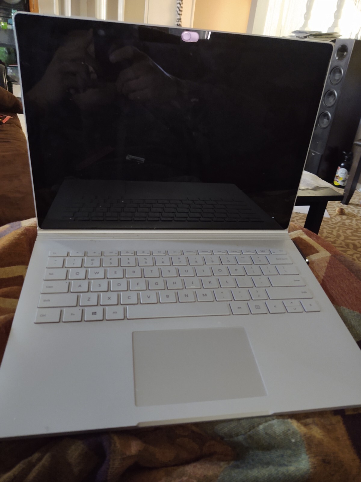 Microsoft Surface Book 2 13.5″ Touch i5-7300U 8GB RAM 128GB SSD AS IS READ!!!!!!