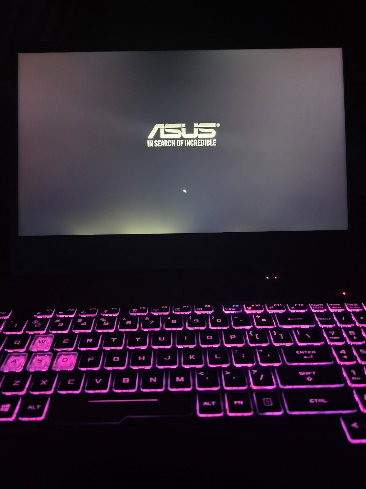 Used ASUS TUF Gaming Laptop FX505D, AMD R5 3550H, 256GB, SSD, 8GB DDR4,