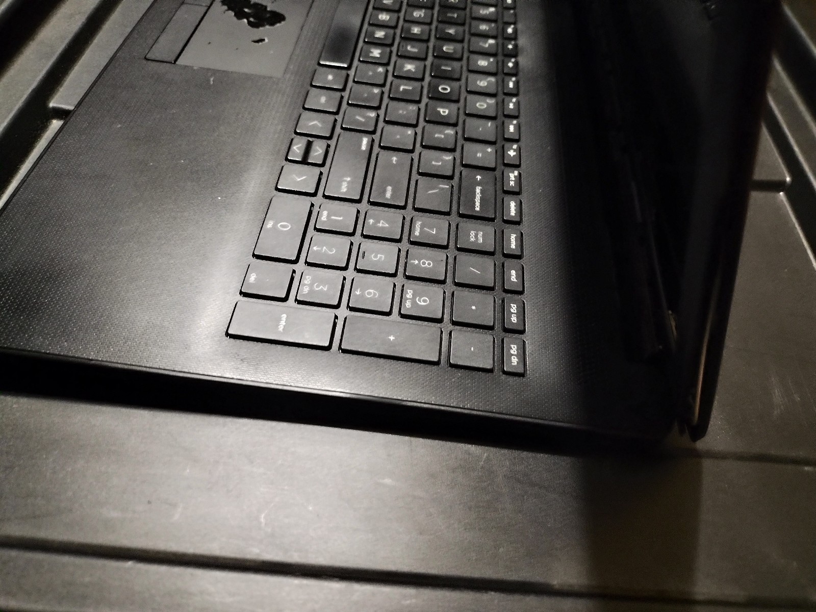 Large HP Laptop computer Model 15-db0011dx WORKING With Charger, Complete Pc