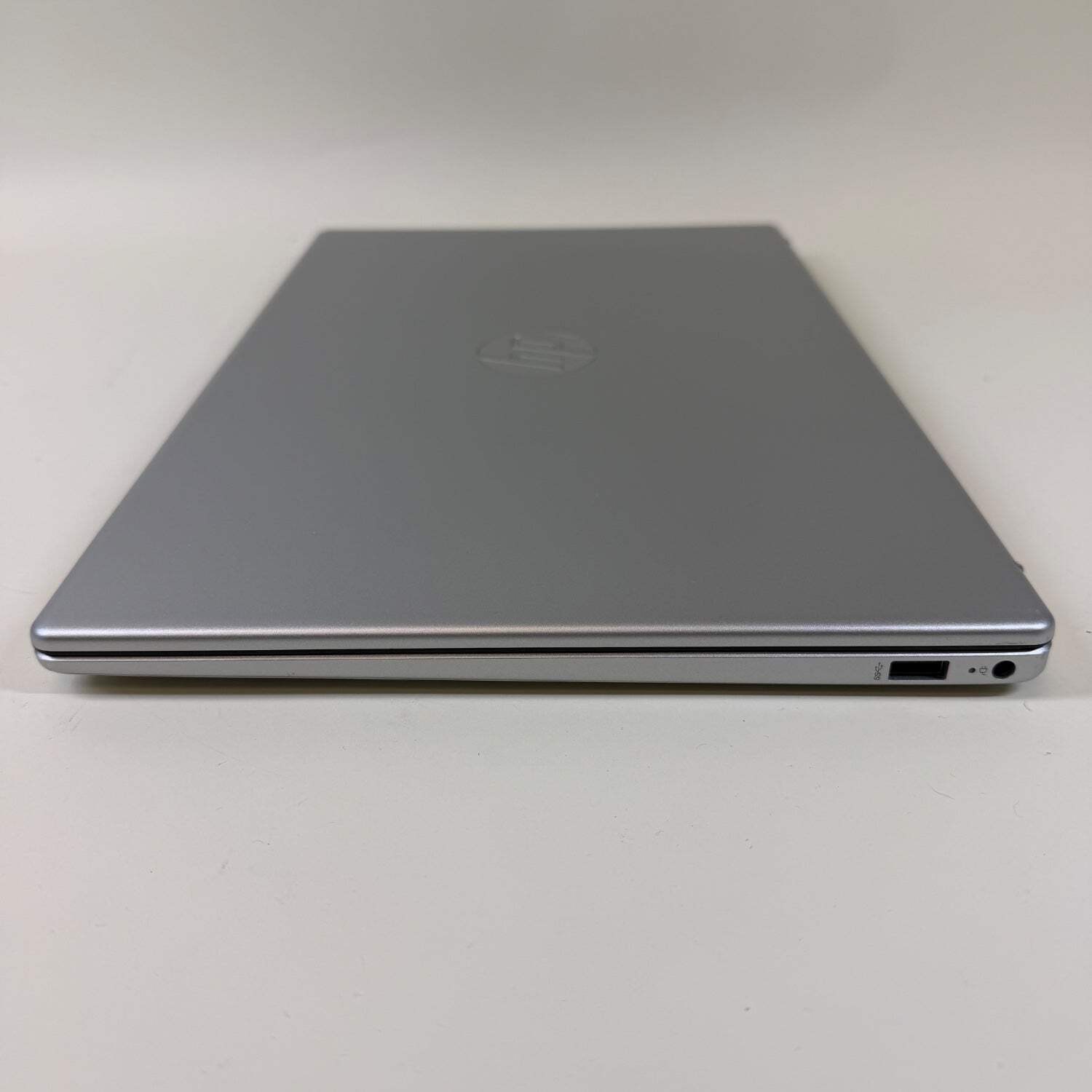 HP 15 fd0127dx 15-FD0127DX 15.6″ i7-1355U 5.0GHz 16GB RAM 500GB SSD