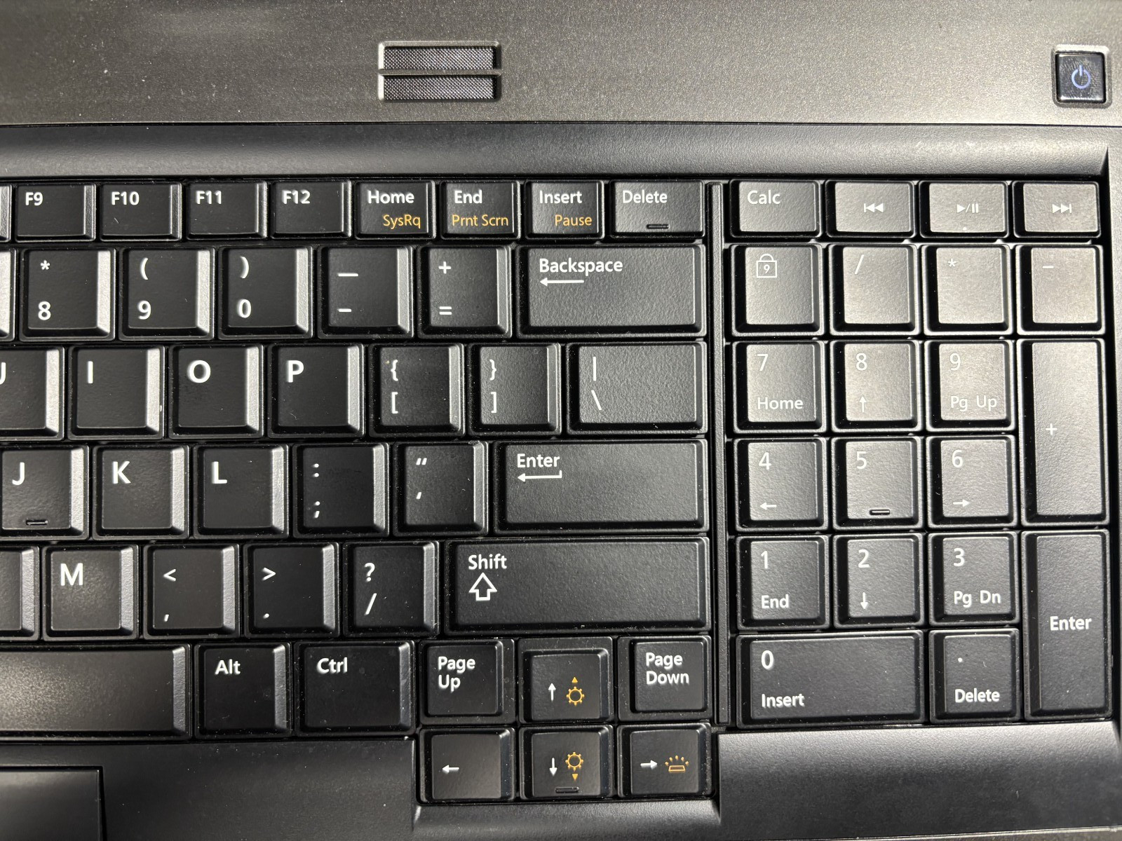 DELL PRECISION M6600 Intel Core i7-2640M 2.80GHz 8GB RAM 128 GB HDD Win 11 Pro