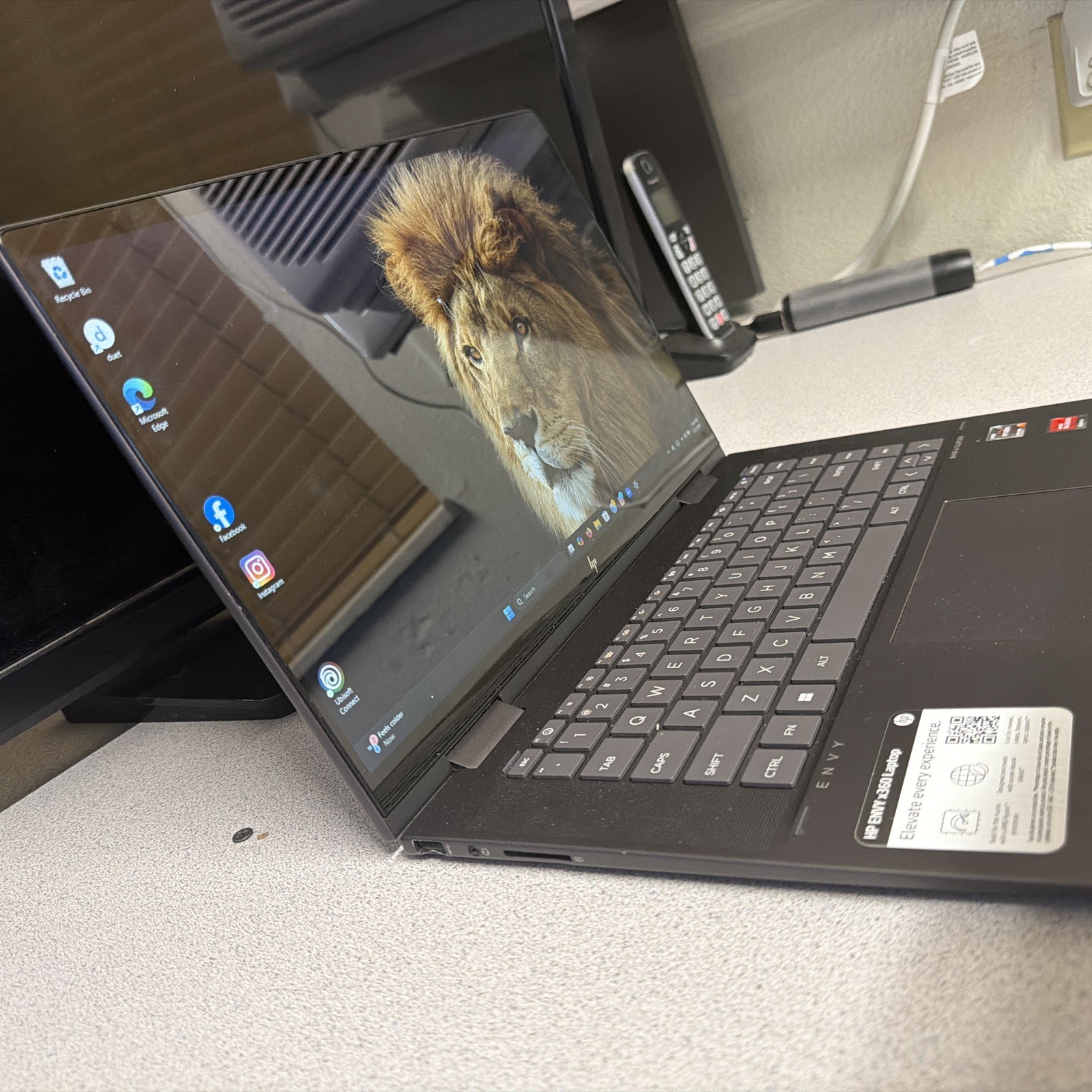 laptop Processor AMD Ryzen 7 7730U with Radeon Graphics