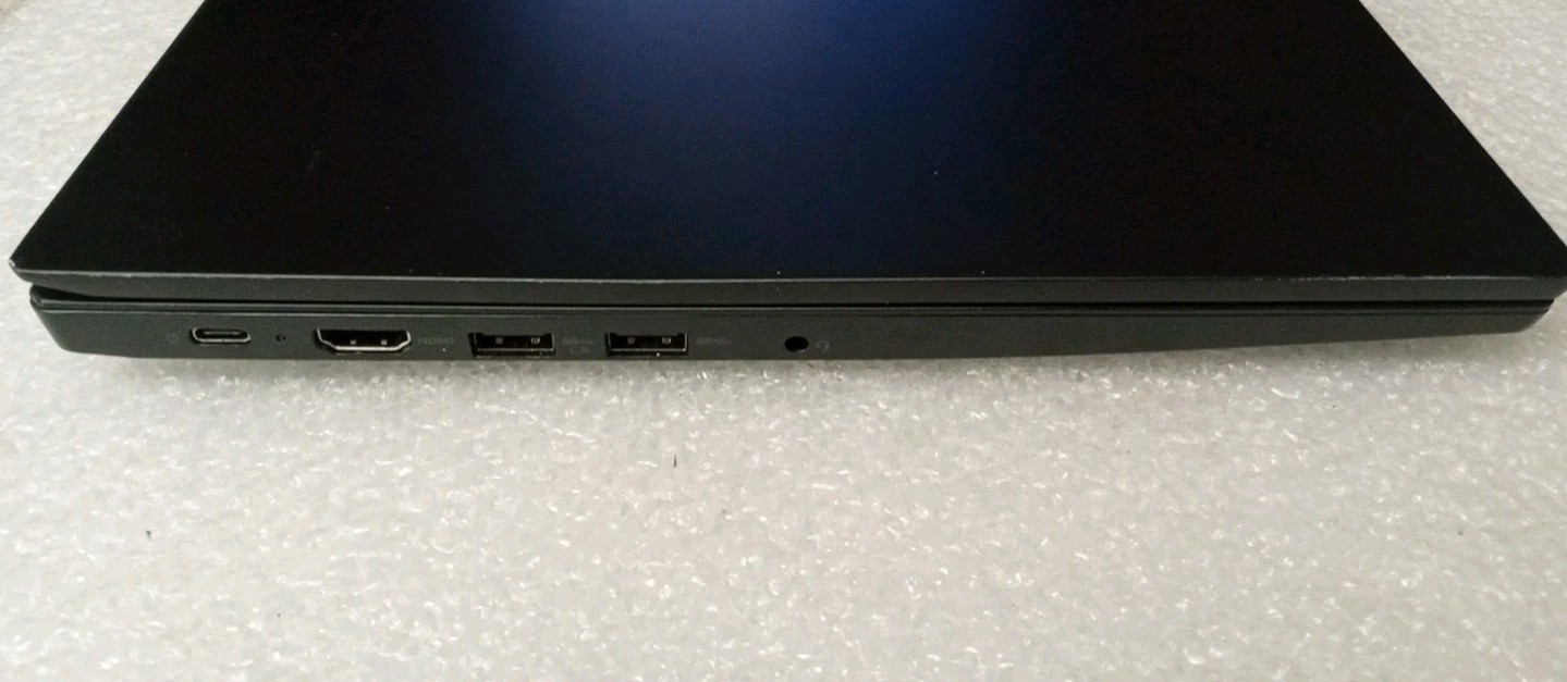 Lenovo ThinkPad E595 15.6 FHD 2.1 GHz Ryzen 5 3500U 16GB 256GB SSD