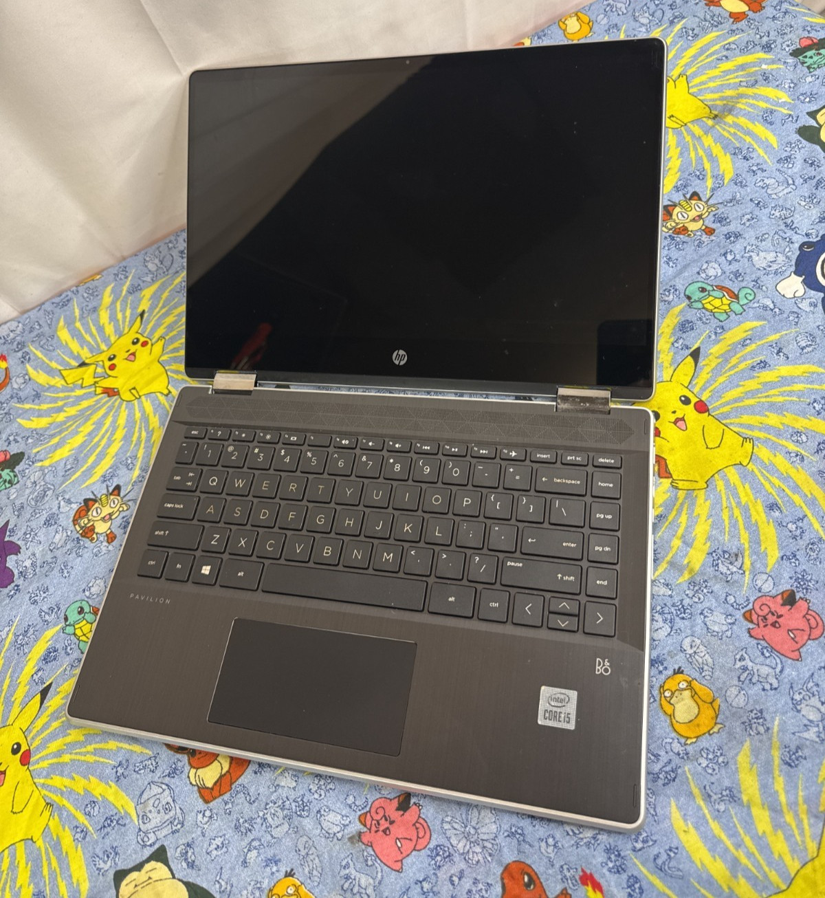 HP Pavilion x360 14-DW2051WM 14″ i5 8GB RAM No SSD For Parts Bad Screen