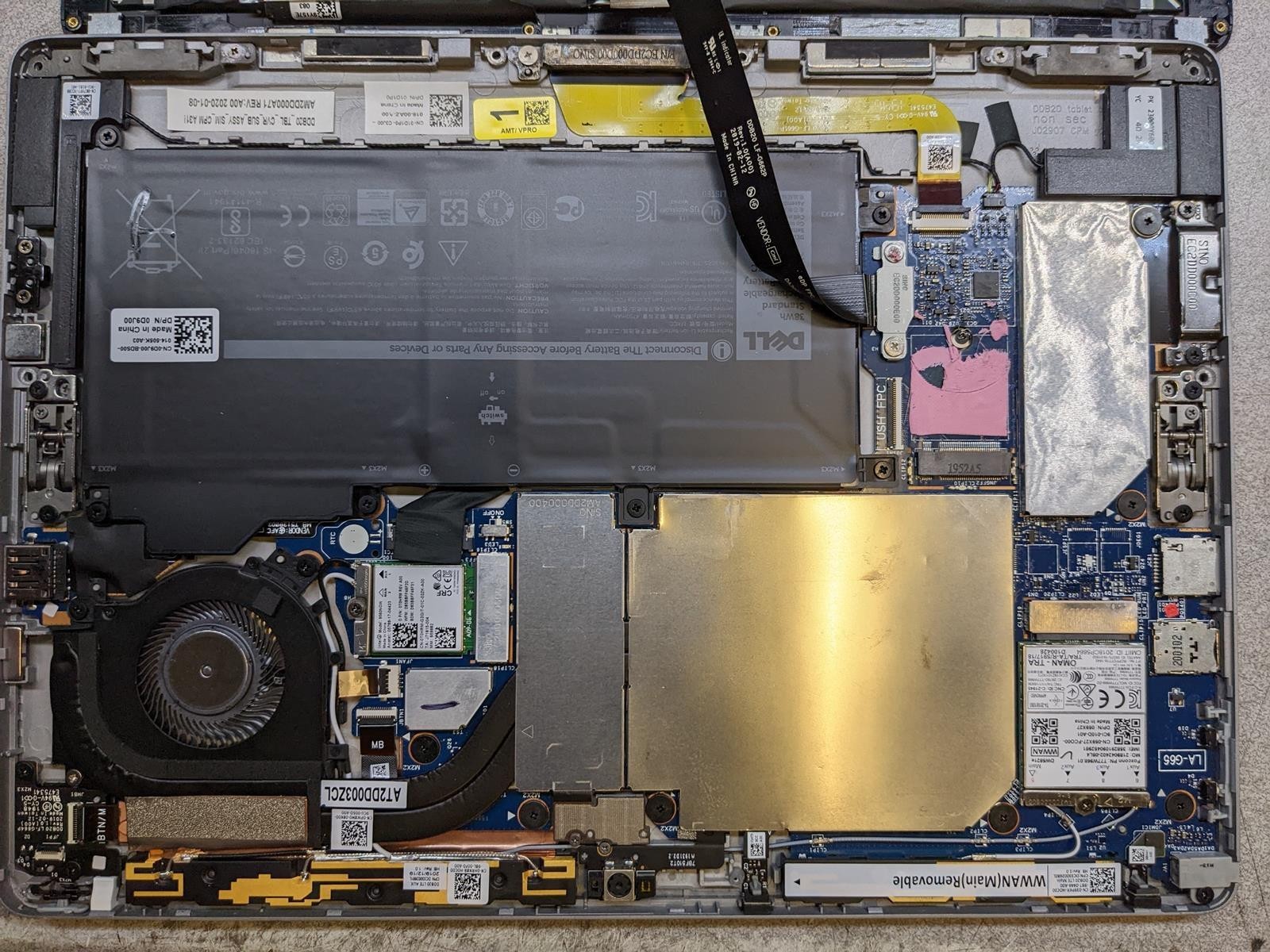 DELL LATITUDE 7200 2-IN-1 i5-8365U @ 1.60GHz, 8GB RAM, NO HDD/OS – (FOR PARTS)