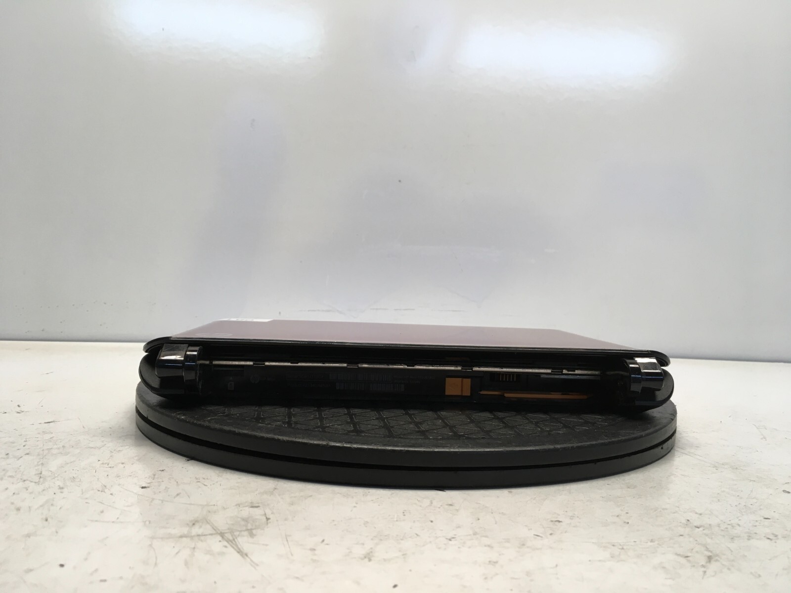 HP Mini 110-3500 Intel Atom N455 1.66GHz 1 GB NO HDD No Batt