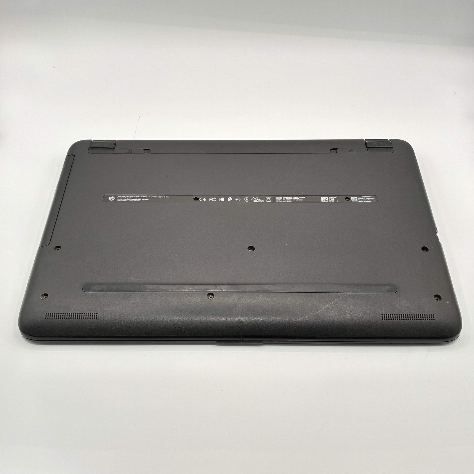 HP 15-BA009dx AMD A6 4GB 500GB HDD Black