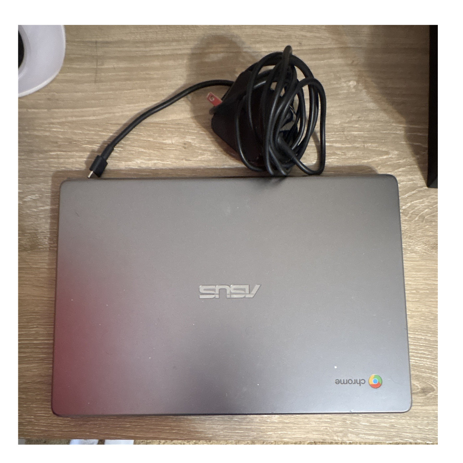 ASUS Chromebook CX22N 11.6in Celeron 4GB 32GB eMMC Chrome OS Gray Charger