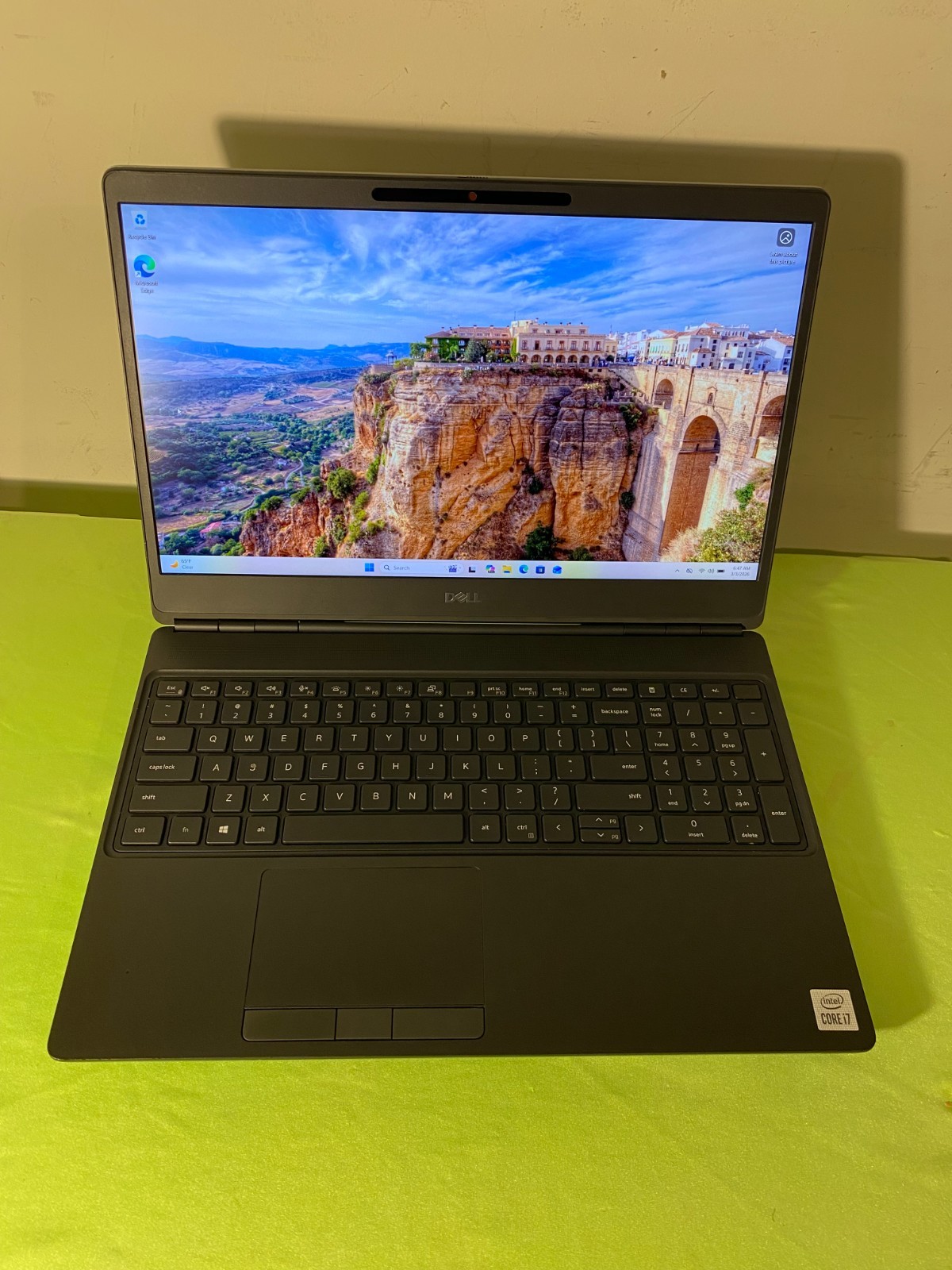 Dell Precision 7550 15.6″ Intel i7-10750H 64GB RAM 512B SSD NVIDIA Quadro T2000