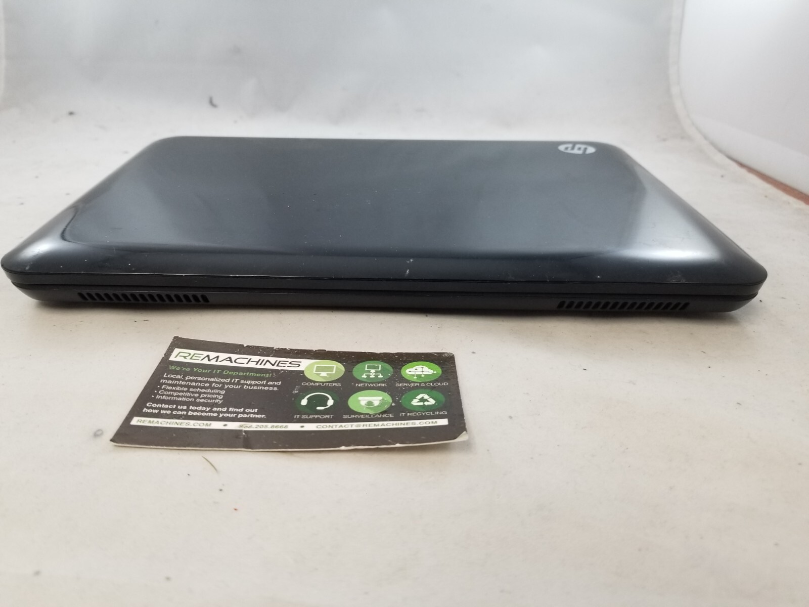 HP Mini 110-3000 10.5″ Netbook Intel Atom N450 1.66GHz 2GB No HDD