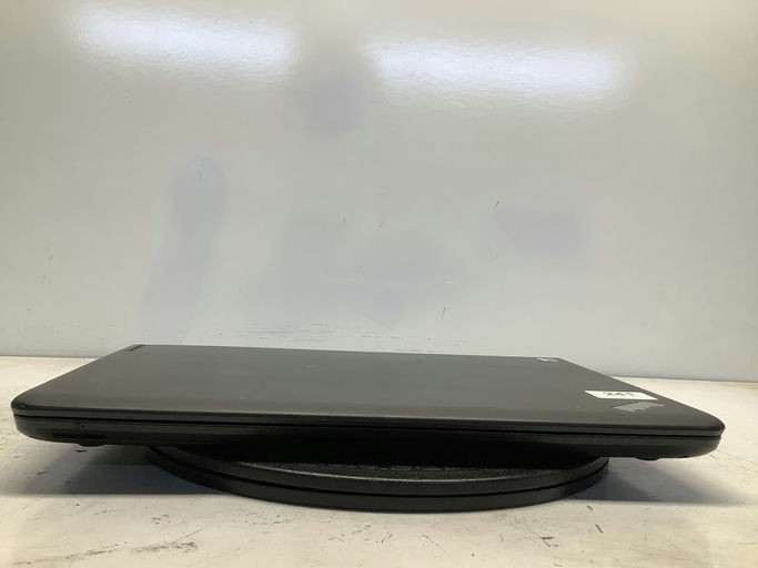 Lenovo ThinkPad E550 Intel i3-4005U 1.7GHz 4 GB NO HDD