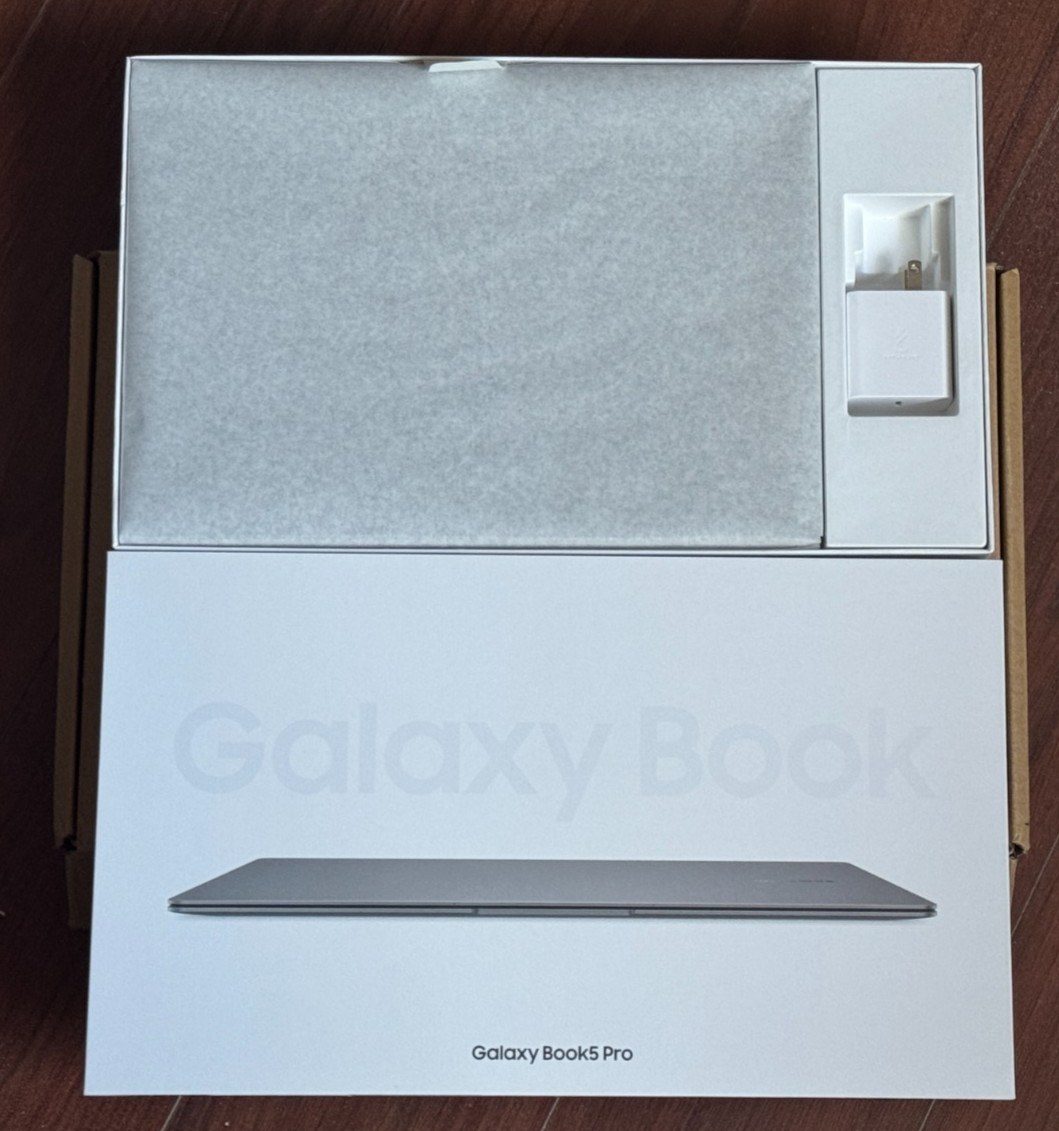Samsung Galaxy Book5 Pro 14″ 3K AMOLED Touch Laptop Ultra 7 256V 16GB RAM 512GB