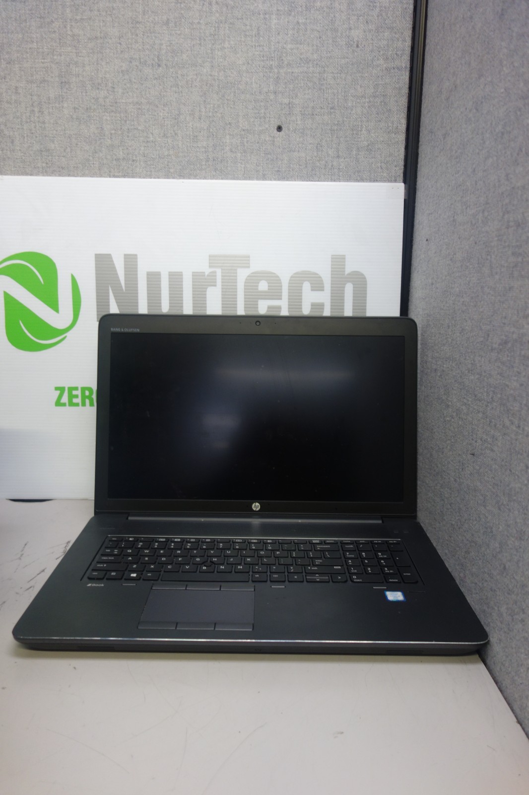 HP ZBook 17 G3 17.3″ i7 2.7GHz 32GB/256GB m2 SSD [NO OS] Laptop [BIOS] +AC