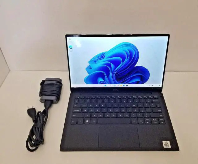Dell XPS 13 7390 13.3 in 500GB SSD Intel Core i7 16GB RAM W11